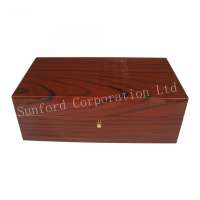 Large jewelry box jewelry box set Luxury Piano Lacquer Finish Wood Jewelry Gift Wooden Pen Box with company logo gift box